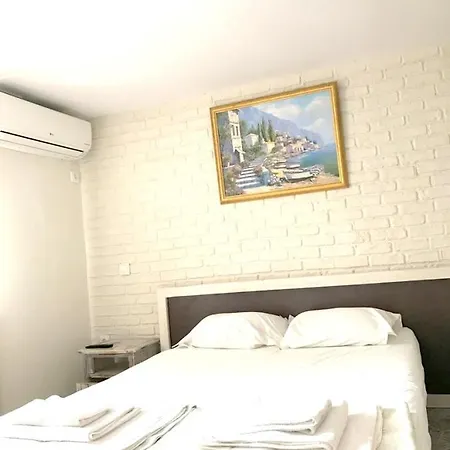 къщата в Holiday home Aheloy
